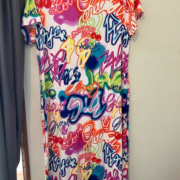 OMT Fashions Graffiti Dress size 2X worn this one time on vacation - Picture 2 of 5